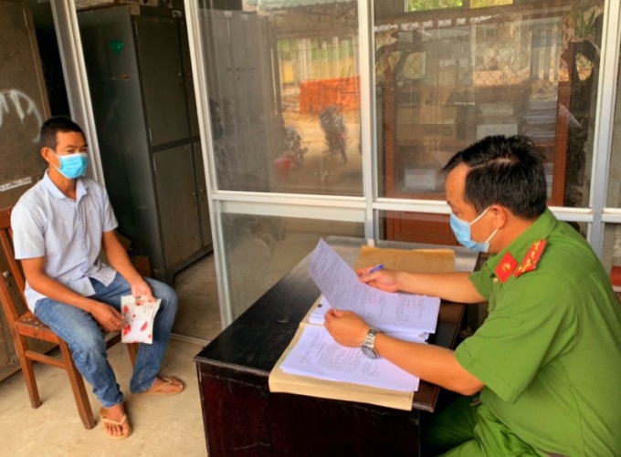 di nhau ve con re cai cu va vung dao chem me vo hinh 1