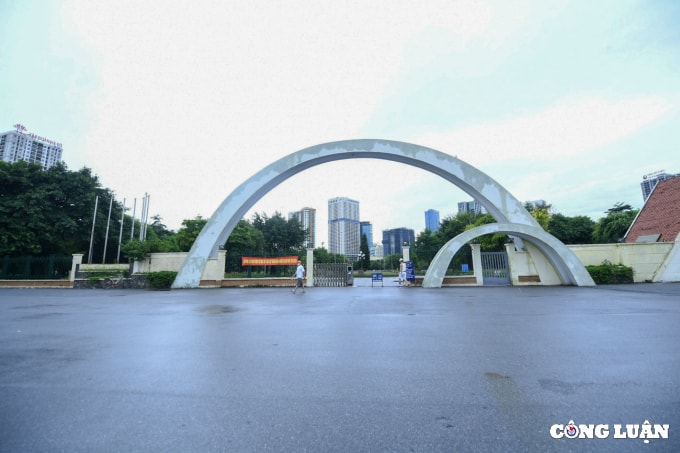 ha noi buoi sang dau tien cong vien mo cua tro lai vang ve nguoi dan den tap the duc hinh 1