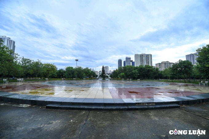ha noi buoi sang dau tien cong vien mo cua tro lai vang ve nguoi dan den tap the duc hinh 2