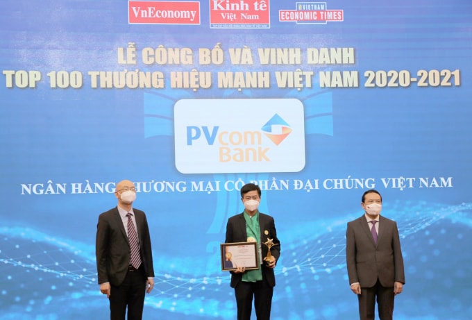 pvcombank nam trong top 100 thuong hieu manh viet nam nam 2020 2021 hinh 1