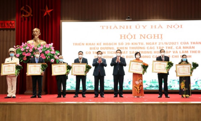 bi thu thanh uy ha noi yeu cau khac phuc tinh trang doc doan chuyen quyen quan lieu xa dan hinh 2