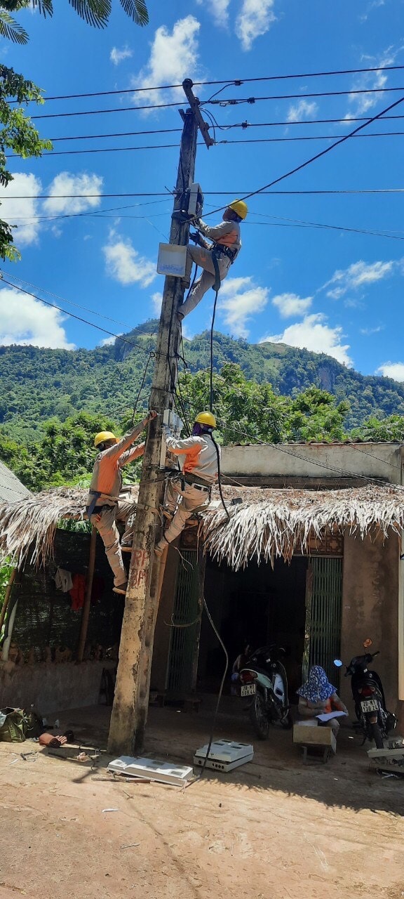 evnnpc no luc dam bao cap dien cung cap dien phuc vu phat trien kinh te xa hoi hinh 1