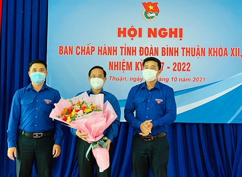 dong chi nguyen quoc huy duoc bau lam bi thu tinh doan binh thuan hinh 1