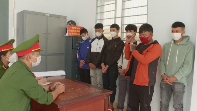 dak lak hoc sinh lop 10 ru ban di giai quyet mau thuan chem nham nguoi di duong hinh 1