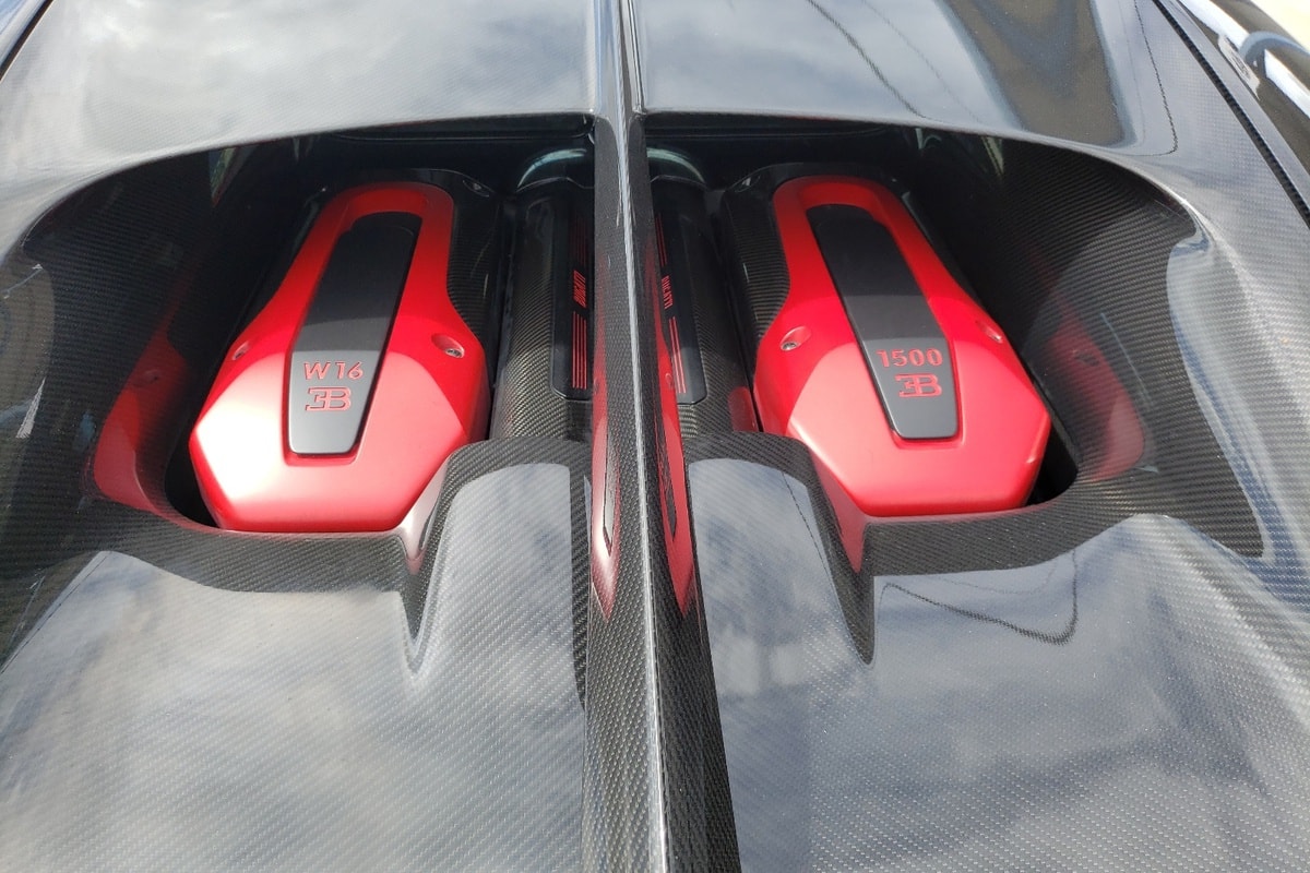 bugatti chiron sport bi chay duoc rao ban voi gia 345000 usd hinh 9
