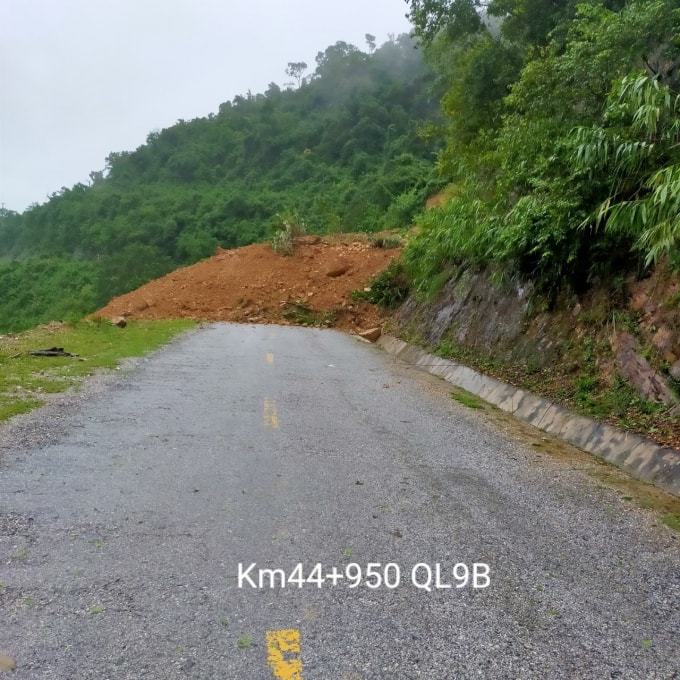 nhung tuyen duong nao tai quang binh bi ngap sat lo do mua lon hinh 4