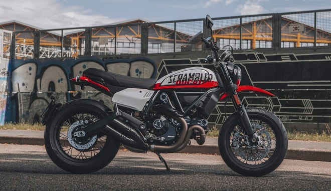ducati scrambler urban motard phien ban tranh son duong pho ra mat hinh 3