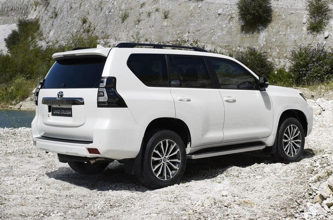 nhieu dai ly nhan dat coc toyota land cruiser prado 2021 gia du kien hon 25 ty dong hinh 3