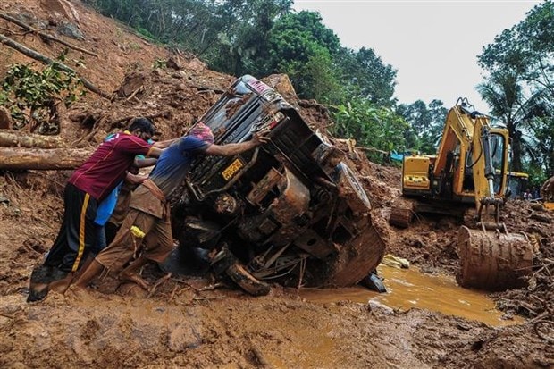 116 nguoi thiet mang mat tich do mua lu lo dat o an do nepal hinh 1