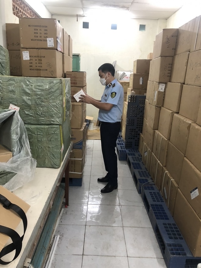 khuon vien trung uong hoi chu thap do tphcm chua gan 10000 khau trang nghi hang gia hinh 2