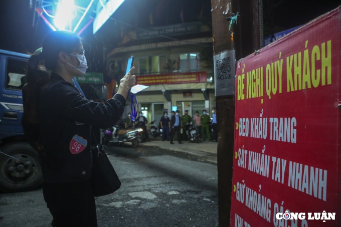 cho long bien chinh thuc hoat dong tro lai sau hon 2 thang bi phong toa hinh 4
