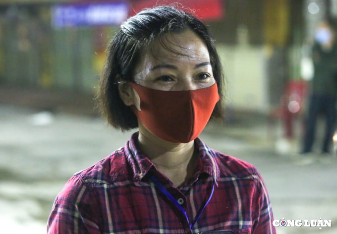 cho long bien chinh thuc hoat dong tro lai sau hon 2 thang bi phong toa hinh 14