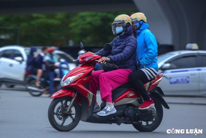 anh huong khong khi lanh nguoi dan ha noi co ro trong gio ret hinh 2