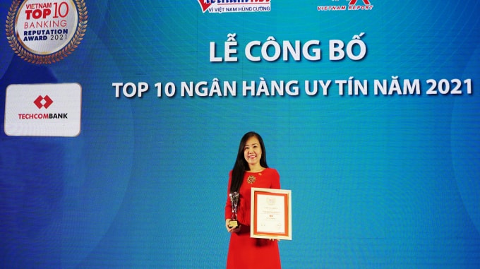 techcombank duoc vinh danh la ngan hang tmcp tu nhan uy tin nhat viet nam nam thu 3 lien tiep hinh 1