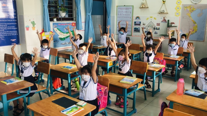 tp hcm thanh tra hang loat trung tam ngoai ngu ngoai cong lap hinh 1