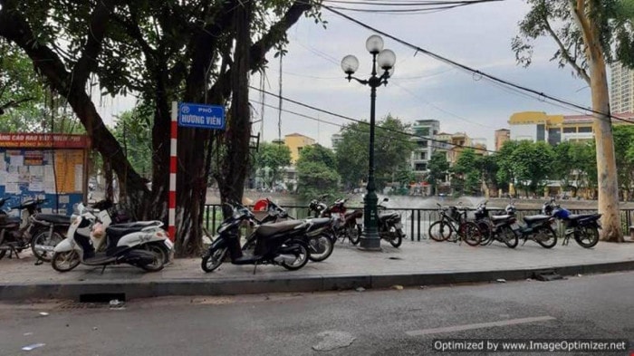 ha noi bat 4 doi tuong truy sat kinh hoang tren pho huong vien lam 1 nguoi tu vong hinh 1