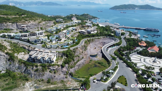 khoet nui chut xay dung biet thu trieu do o nha trang hinh 2