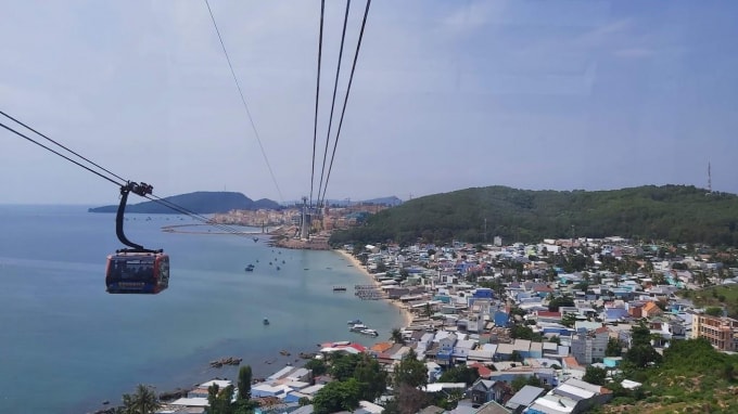 phu quoc thi diem don khach du lich quoc te co ho chieu vac xin hinh 1