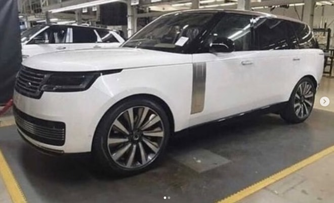 lo hinh anh thuc te cua range rover 2022 truoc ngay ra mat chinh thuc hinh 2