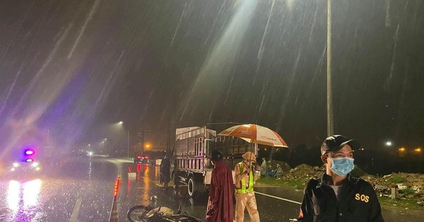 binh dinh muu sinh giua dem mua 2 nguoi gia gap tai nan tu vong hinh 1