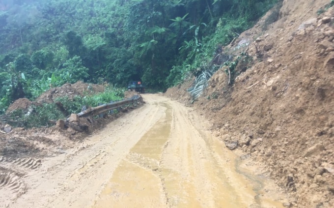 khac phuc sat lo tren cac tuyen duong giao thong tai thua thien hue hinh 3