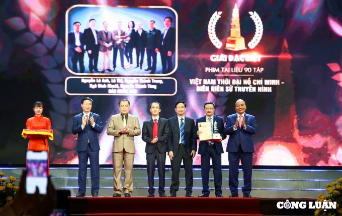tong thuat le trao giai bao chi quoc gia lan thu xv nam 2020 hinh 10