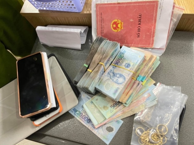 bat nhom tin dung den tu thanh hoa vao dak lak cho vay lai cat co 360 nam hinh 2