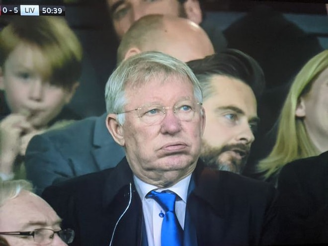 sir alex ferguson khong vui khi hlv solskjaer sap bi sa thai hinh 1