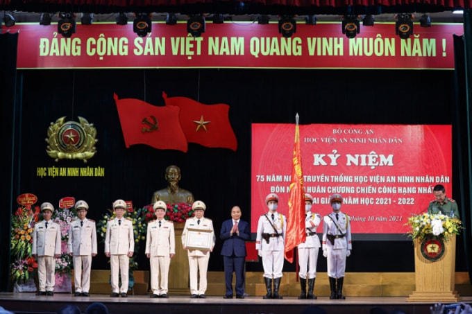 hoc vien an ninh nhan dan don nhan huan chuong chien cong hang nhat hinh 1