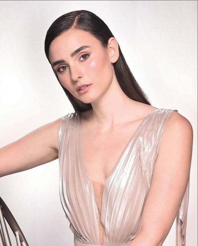 dai dien chu nha israel tai miss universe 2021 lo dien hinh 2