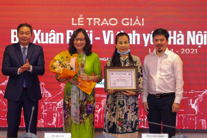 le trao giai bui xuan phai  vi tinh yeu ha noi lan thu 14 hinh 2