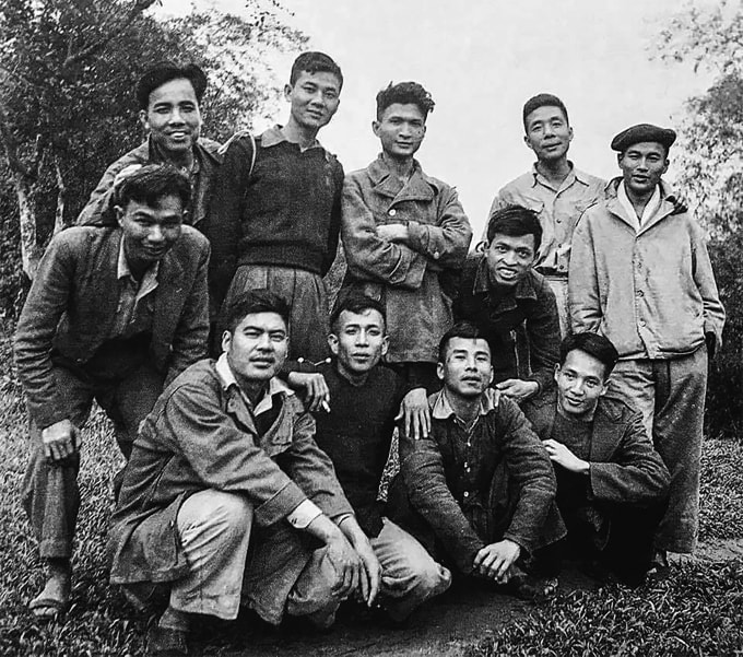 van hoa viet nam thong diep tu nhung ngay dau cach mang hinh 1