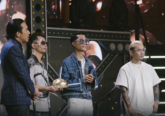tap 3 rap viet mua 2 lien tuc xuat hien nhung bat ngo danh cho ban giam khao hinh 3