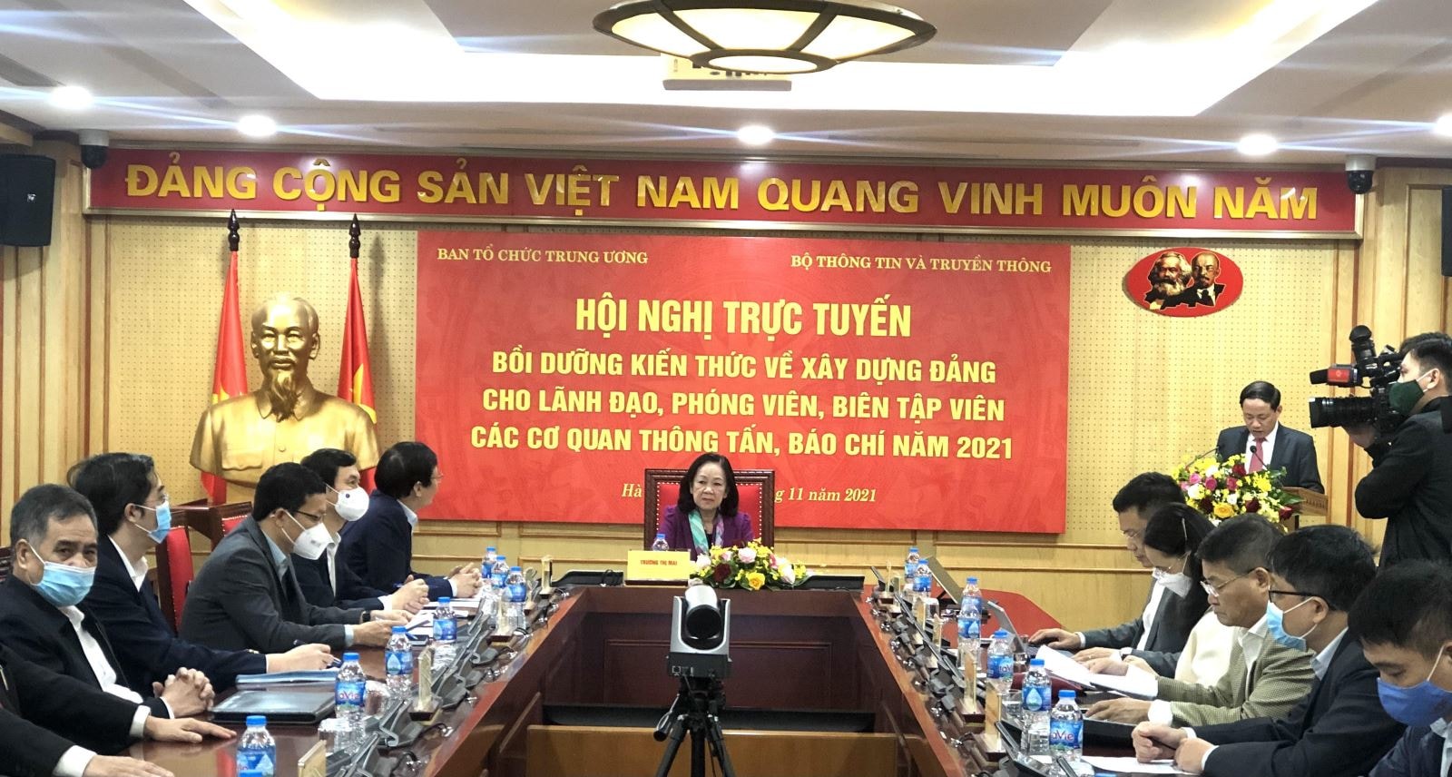 boi duong kien thuc ve xay dung dang cho hon 900 can bo phong vien bien tap vien hinh 1