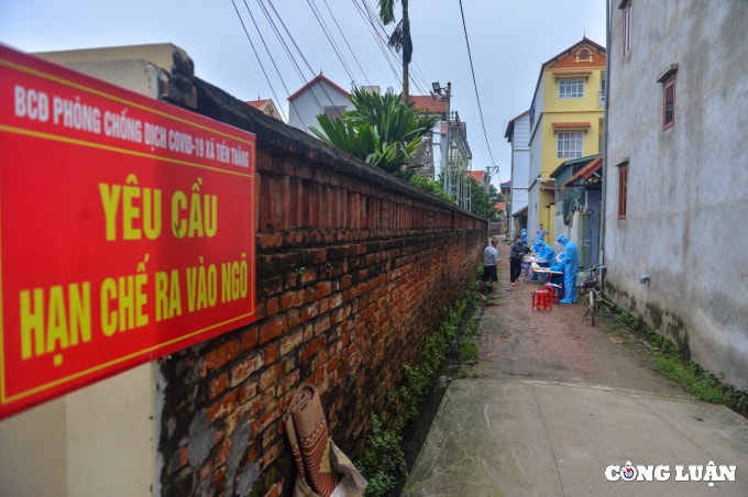 ha noi lay mau xet nghiem cho 13000 nguoi tai o dich thuoc huyen me linh hinh 7