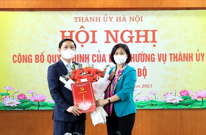 ha noi giam doc so thong tin va truyen thong giu chuc bi thu huyen uy me linh hinh 1