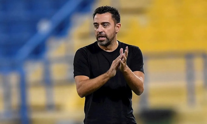 hlv xavi hernandez chinh thuc dan dat barcelona hinh 1