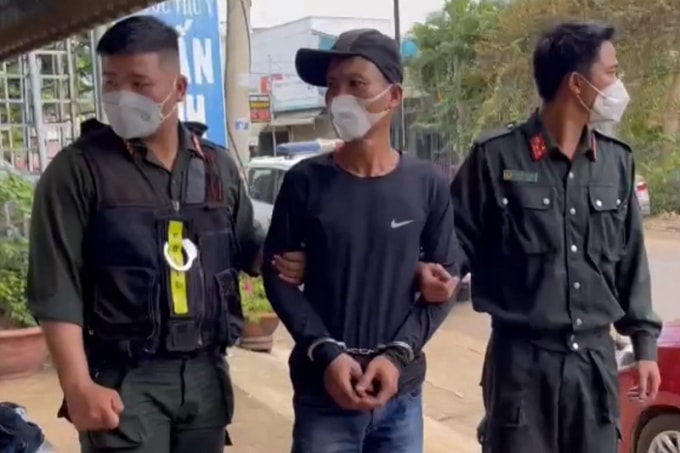 ten cuop dung sung uy hiep con tin o dong nai doi tuong tung co 3 tien an va bi nhiem hiv hinh 2