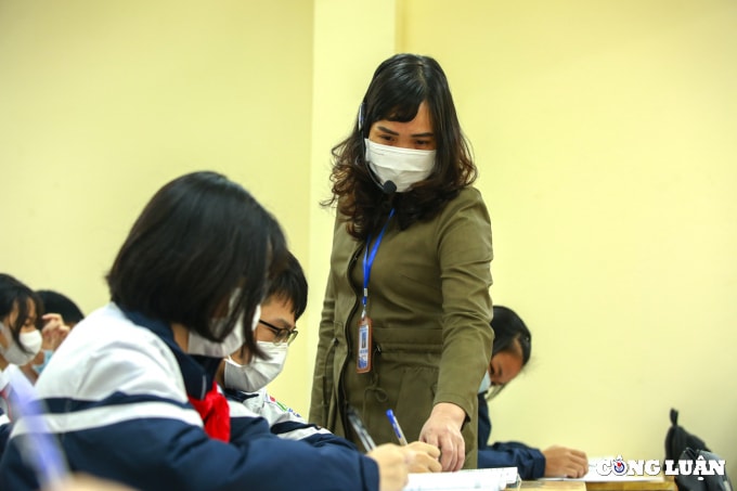 ha noi buoi hoc dau tien tai truong cua hoc sinh o ba vi sau 6 thang hoc online hinh 8