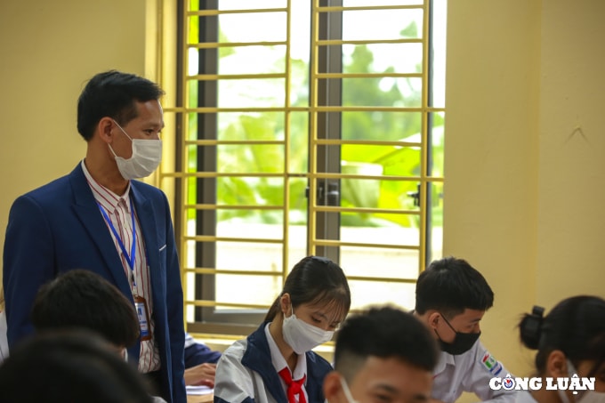ha noi buoi hoc dau tien tai truong cua hoc sinh o ba vi sau 6 thang hoc online hinh 9