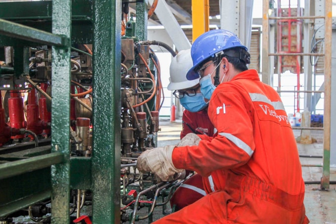 ban sac van hoa petrovietnam hinh 4
