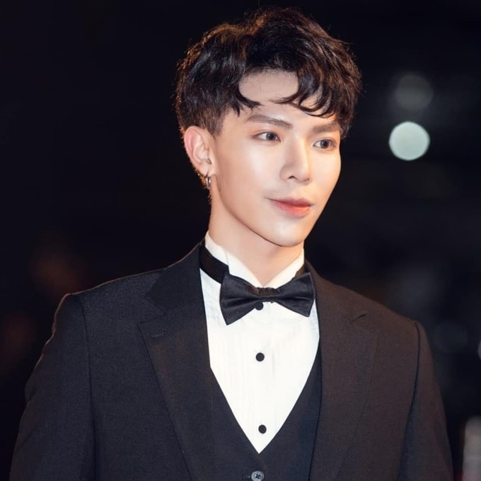 erik gui loi xin loi vi su dung tien tu thien sai muc dich hinh 1