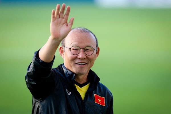 hlv park hang seo gia han hop dong truoc tran viet nam nhat ban hinh 2