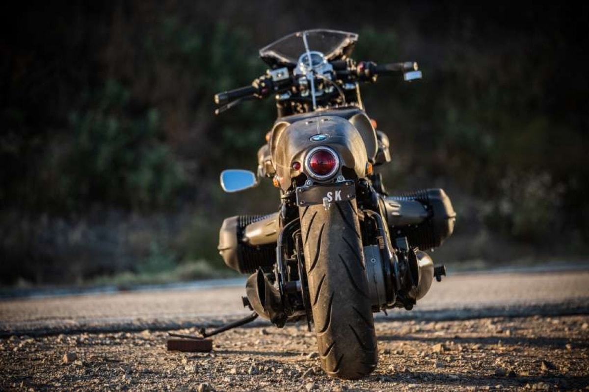 kham pha bmw r18 phien ban do the wal co mot khong hai hinh 8