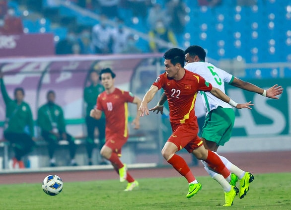 tuyen viet nam de thua tran thu 6 tai vong loai cuoi world cup 2022 hinh 2