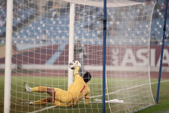 tuyen viet nam de thua tran thu 6 tai vong loai cuoi world cup 2022 hinh 4