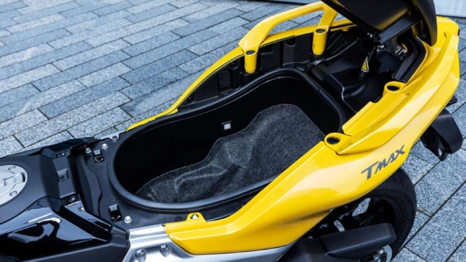 xe tay ga 2022 yamaha tmax 560 tech max ra mat tai chau au thiet ke ham ho hinh 4