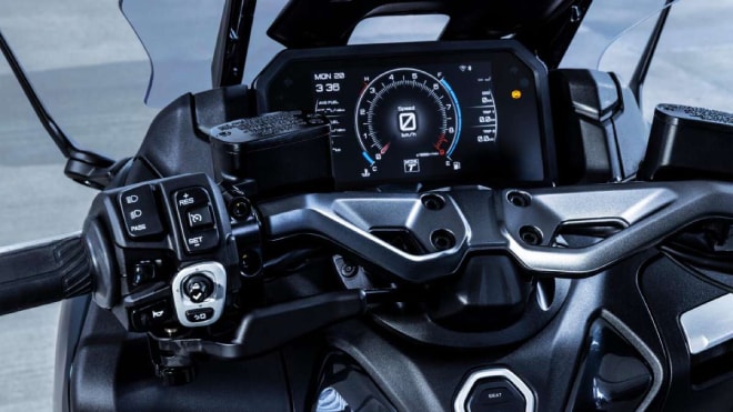 xe tay ga 2022 yamaha tmax 560 tech max ra mat tai chau au thiet ke ham ho hinh 2