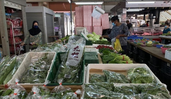 chau a lam phat singapore cung doi nhieu bua com o malaysia khong co thit hinh 2