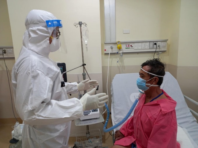 mua dong xuan covid 19 de lay nhiem tiem vaccine cung khong chu quan hinh 1
